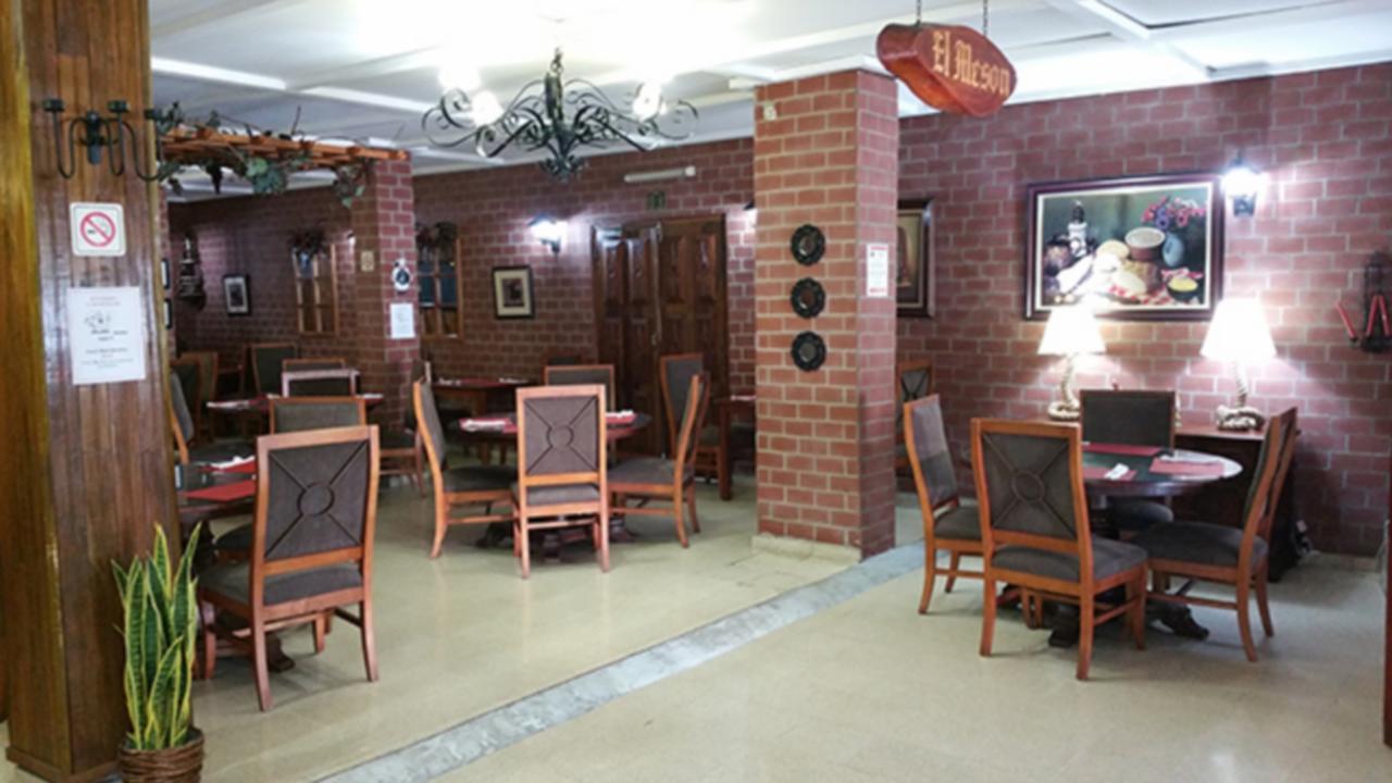 Hotel Rex Chitré Exterior photo